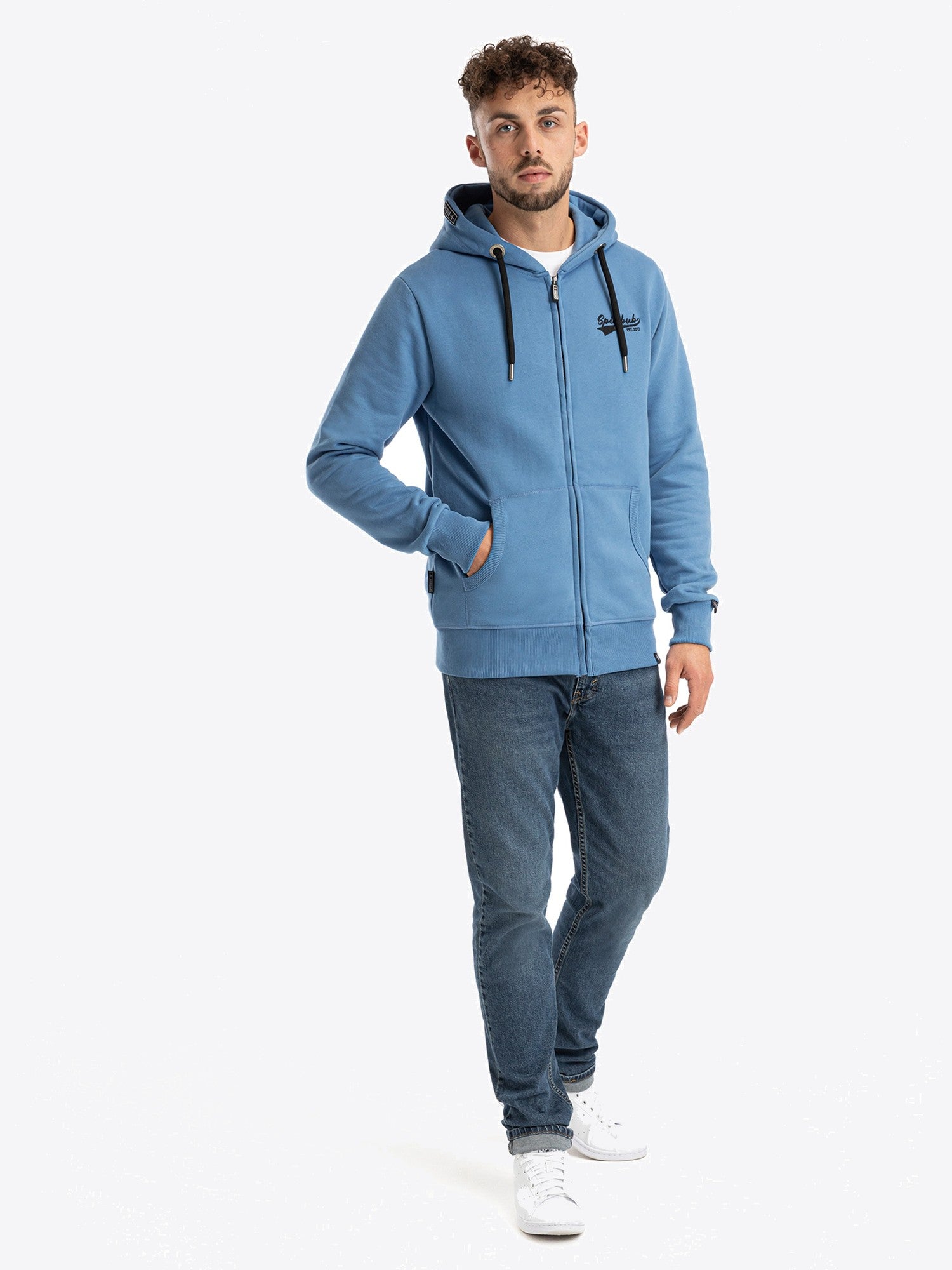 Sweatjacke Klaus in Blau, Detailaufnahme Verarbeitung, Kordel oder Naht