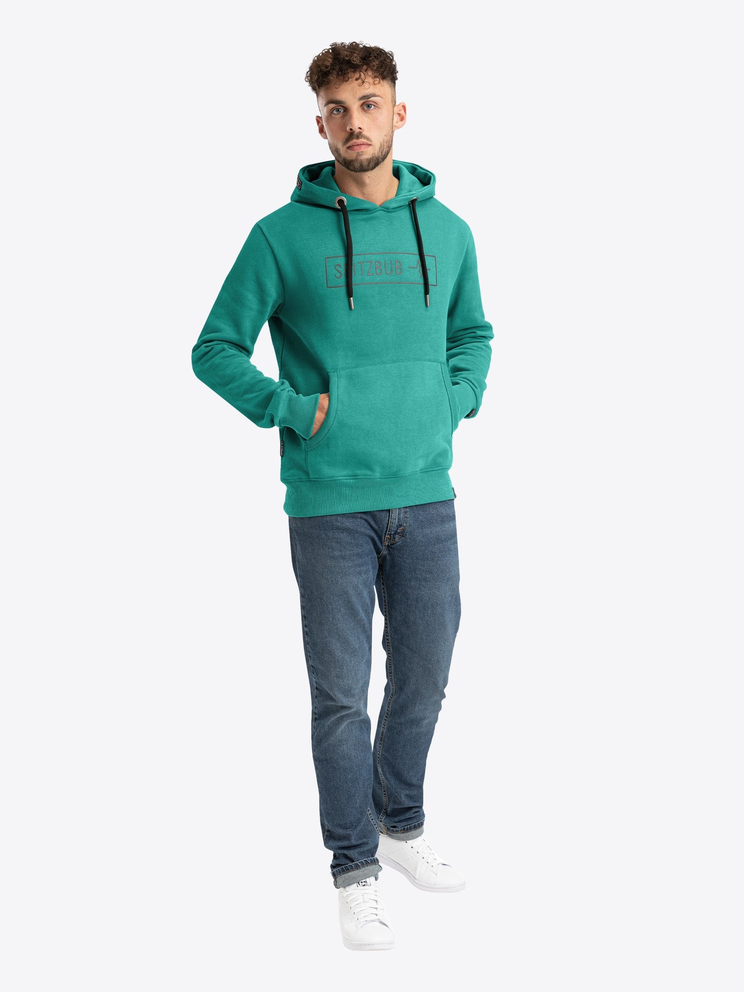 Hoodie Michael in Grün, weitere Lifestyle-Ansicht des Models