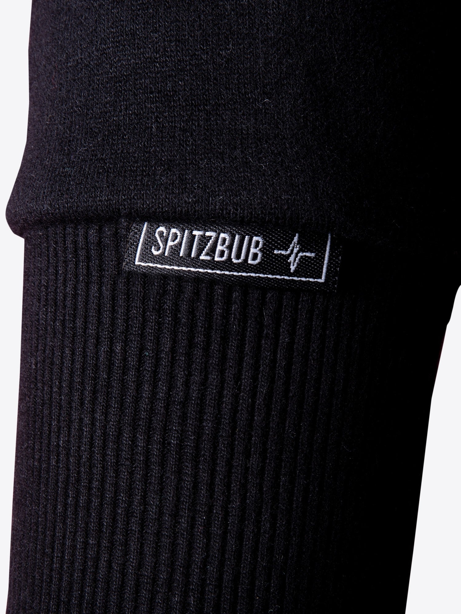 Sweatjacke Ben in Schwarz, Detailaufnahme Verarbeitung, Kordel oder Naht