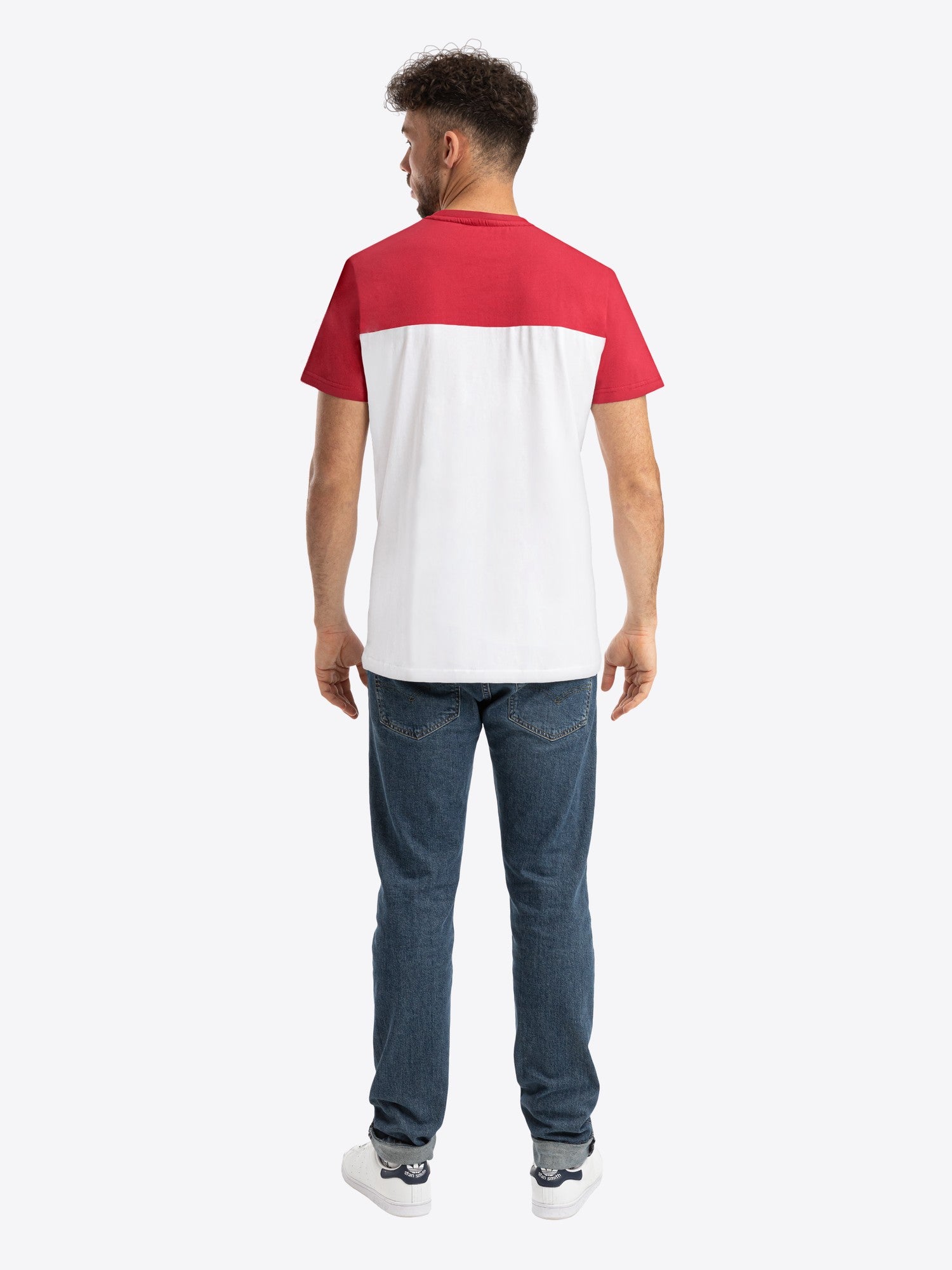 Detailaufnahme Verarbeitung, Kordel oder Naht am Shirt Sascha von spitzbub STUDIOS in Weiß-Rot