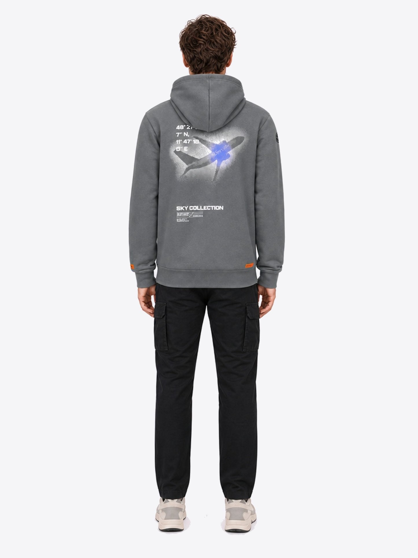 GREY HOODIE CLIMB