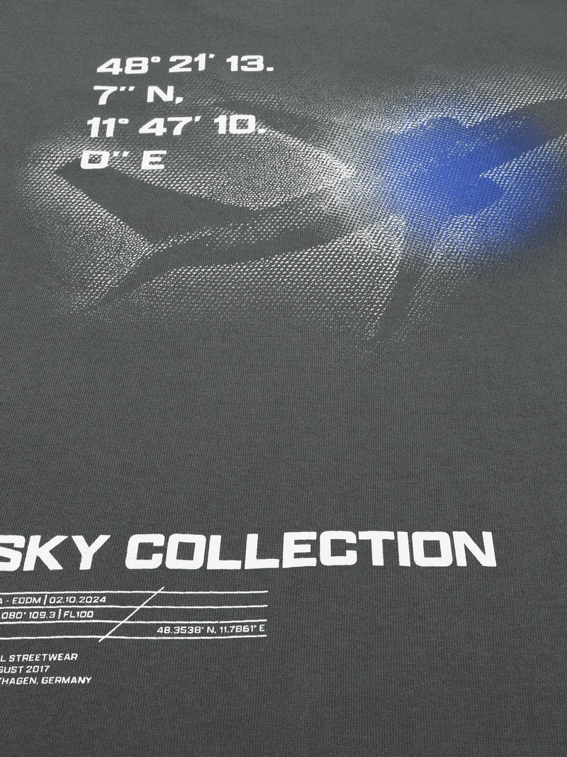 GREY SHIRT CLIMB