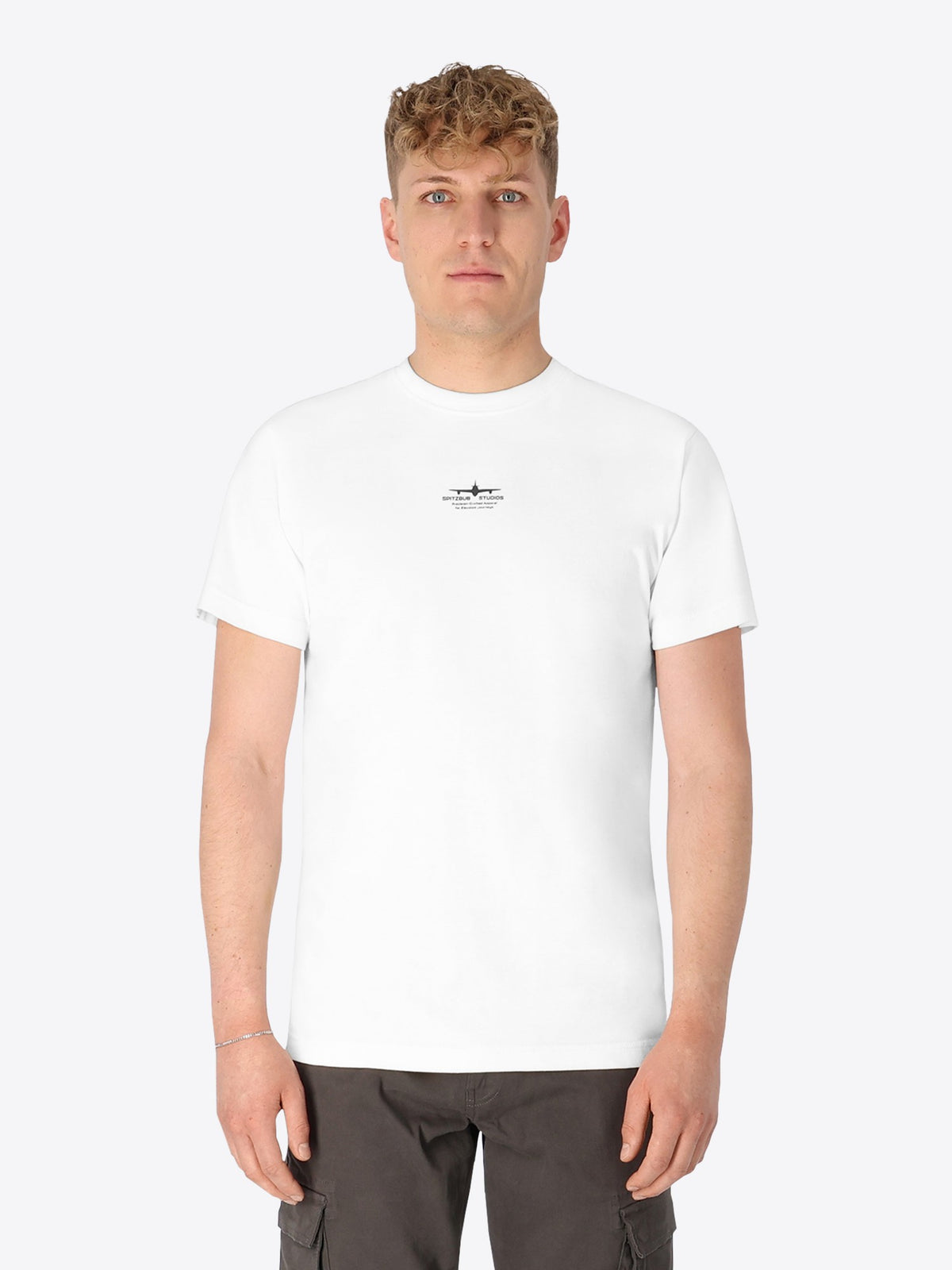 WHITE SHIRT CRUISE