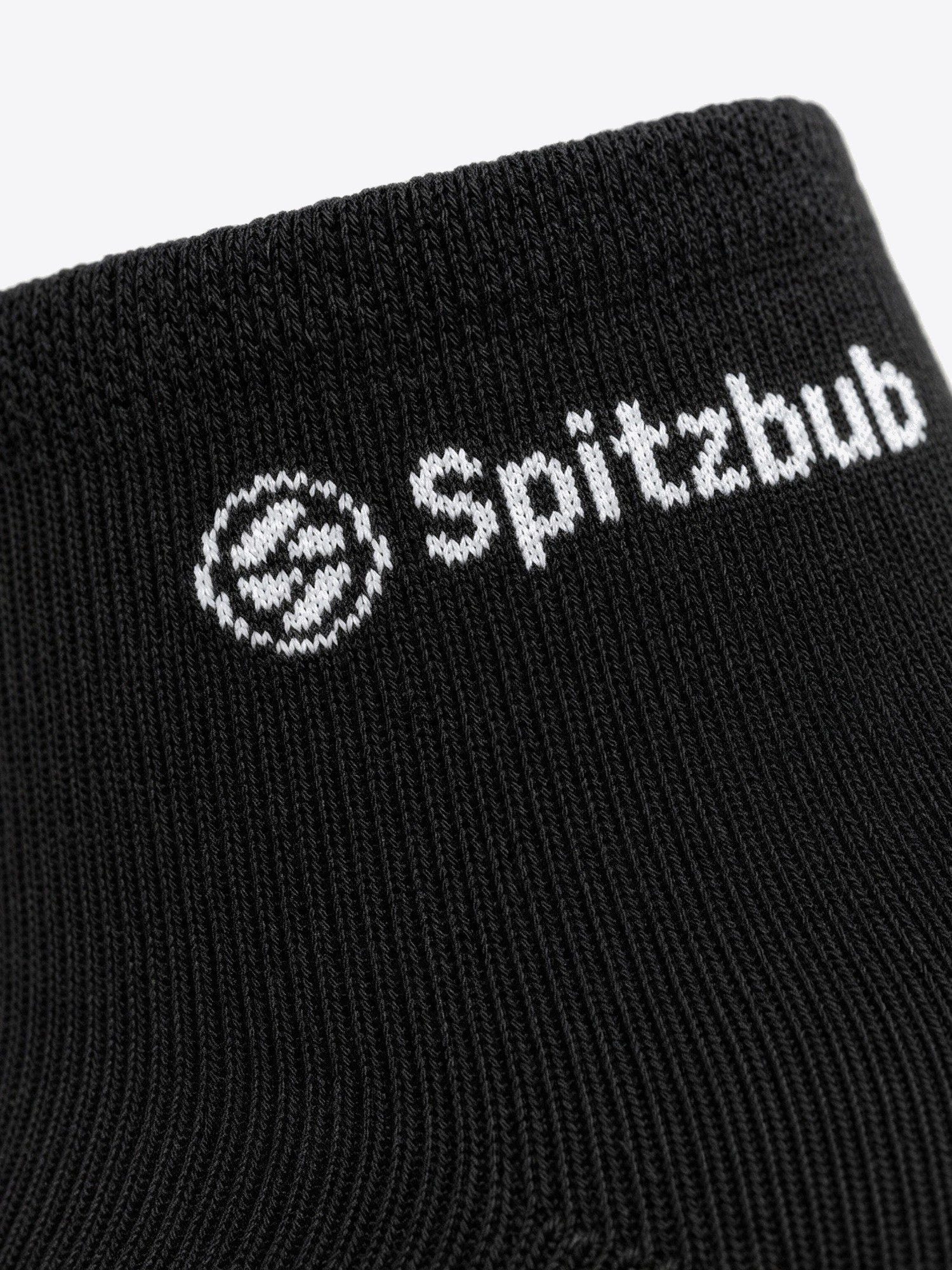Detailaufnahme Material der Quarter Socks Schwarz von spitzbub STUDIOS