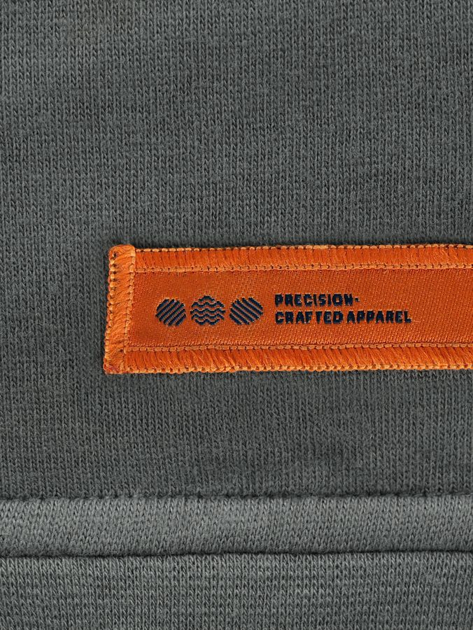 GREY T-SHIRT CLIMB