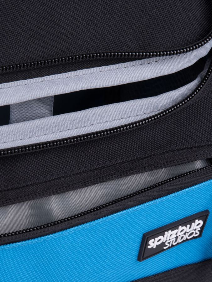 TRAVEL KIT BLUE TRAVEL KIT BLUE